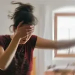 چه زمانی سردرد خطرناک است؟ | علائم هشداردهنده سردرد (Red Flags) 1 سردرد های خطرناک